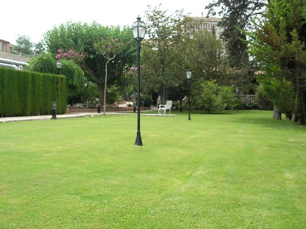 Rvhotels Broquetas Spa Termal Caldes De Montbui Exterior photo